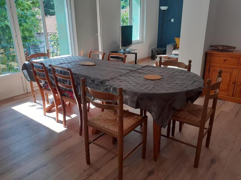 Loue Appartement Duplex De 90M2 Refait A Neuf 维莱福尔 外观 照片