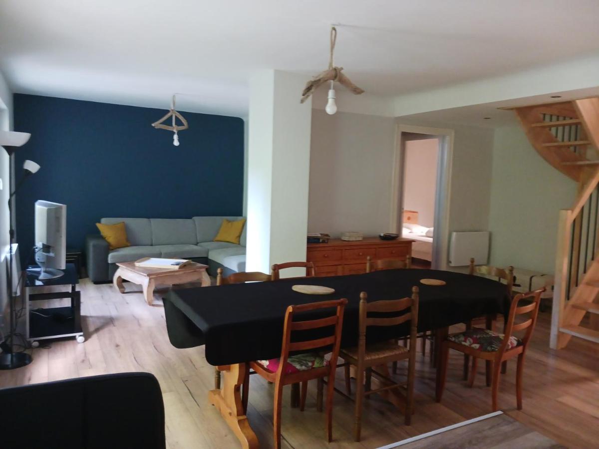 Loue Appartement Duplex De 90M2 Refait A Neuf 维莱福尔 客房 照片